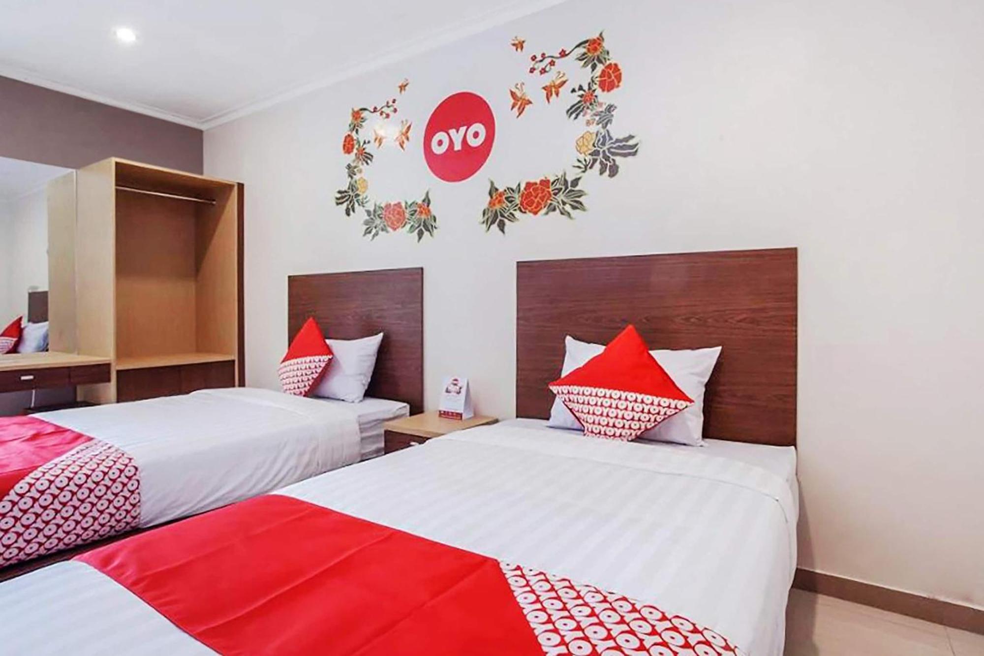 Super Oyo Capital O 134 Lg Residence Surabaya Exterior photo